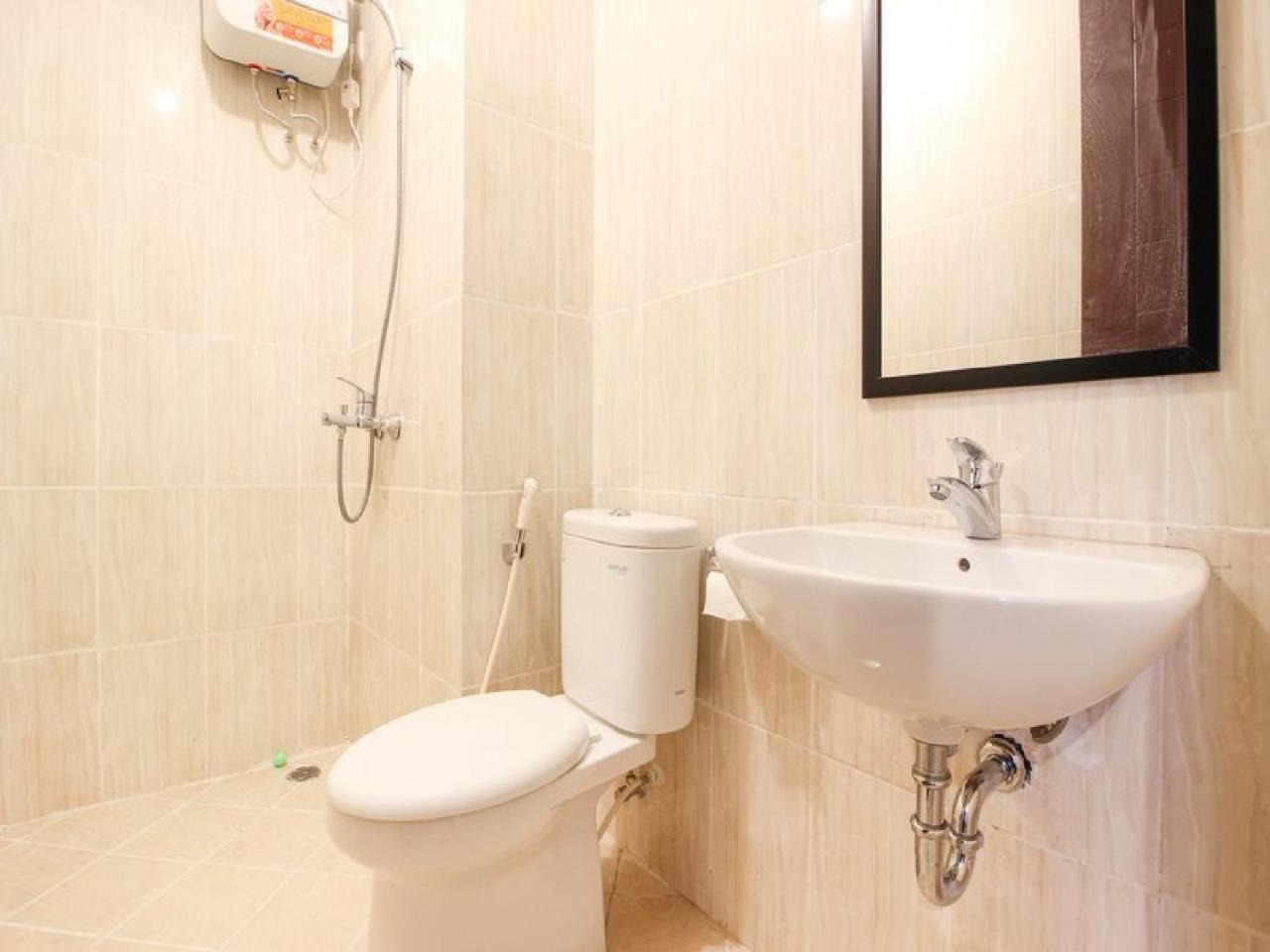 Reddoorz Apartment @ Malioboro City Adisucipto Maguwo Экстерьер фото